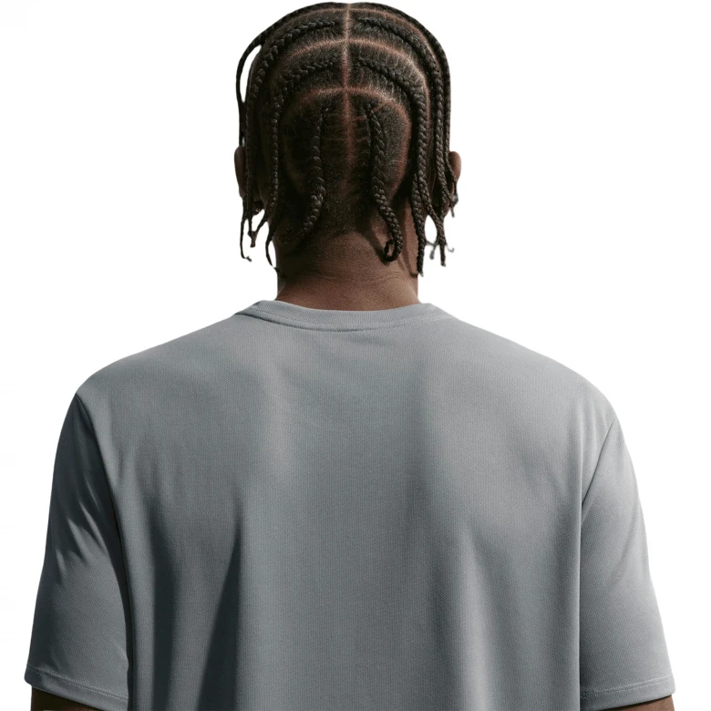 Dri-FIT UV Miler 5
