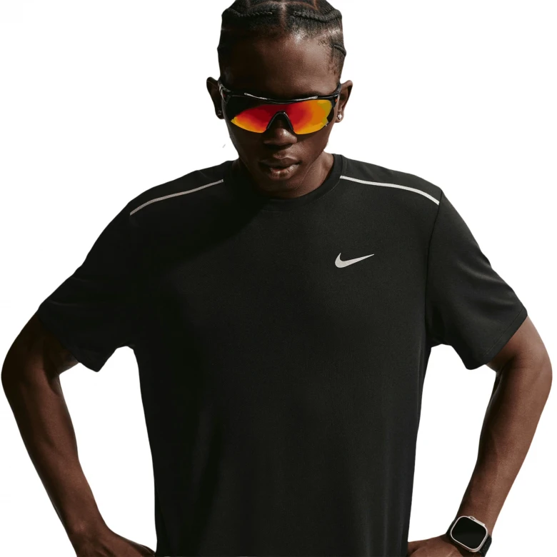 Dri-FIT UV Miler 2
