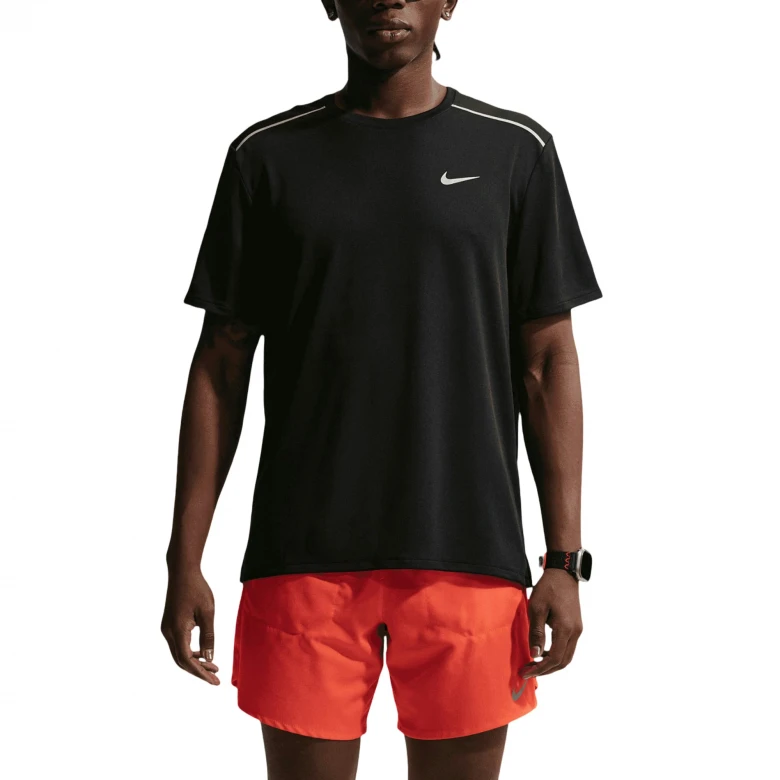 Dri-FIT UV Miler 4