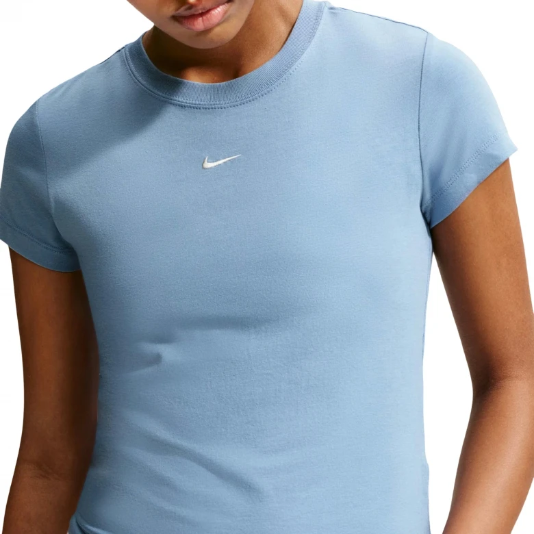 Sportswear Chill Knit 3