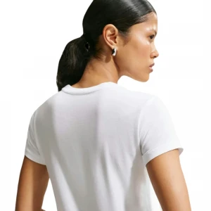 Sportswear Chill Knit 2