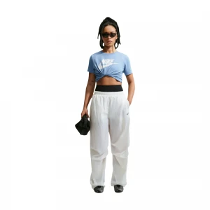 Sportswear Essentials 1