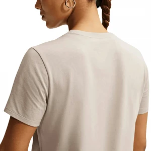 Sportswear Essentials 2