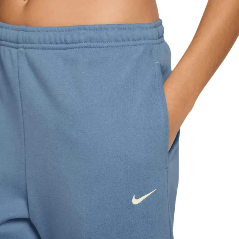 Lightweight Studio Fleece 2