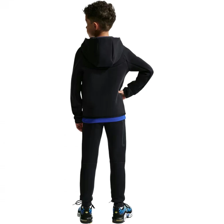 Chelsea F.C. Tech Fleece 3