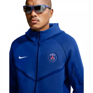 Paris Saint-Germain Tech Fleece Windrunner 1