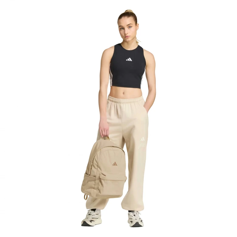 Essentials Material 1