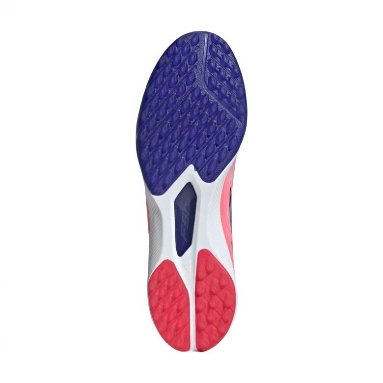 F50 Hyperfast Pro Turf 5