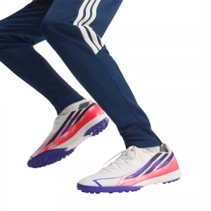 F50 Hyperfast League Turf 4