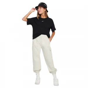 Sportswear Essential 3