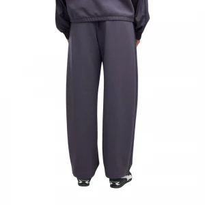 брюки HER Relaxed DK Barrel Leg Pants 1