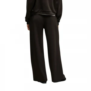 брюки PUMATECH SENSE Wide Leg Pants DK op 1