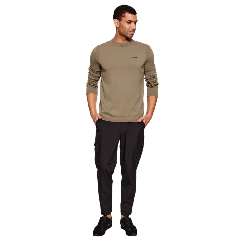 Knitted_Sweater 3