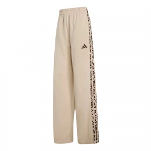 Seasonal Essentials Animal Print 3-Stripes 0