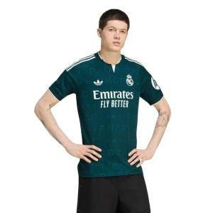 Real Madrid 26/27 Away