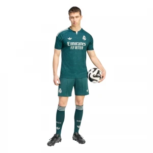 Real Madrid 26/27 Away 1