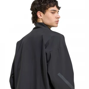 Z.N.E. Woven 4