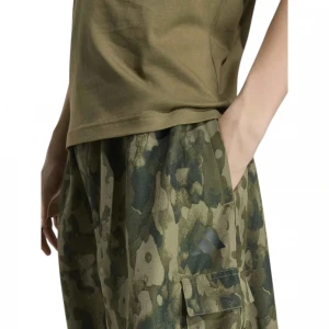 Essentials Camo 0