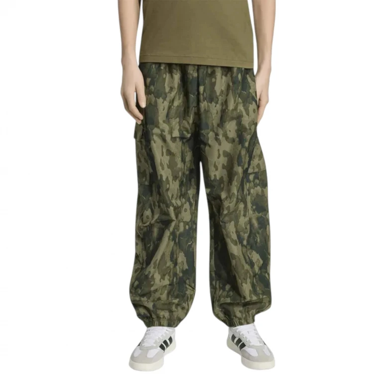 Essentials Camo