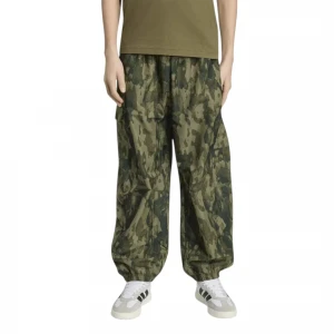 Essentials Camo