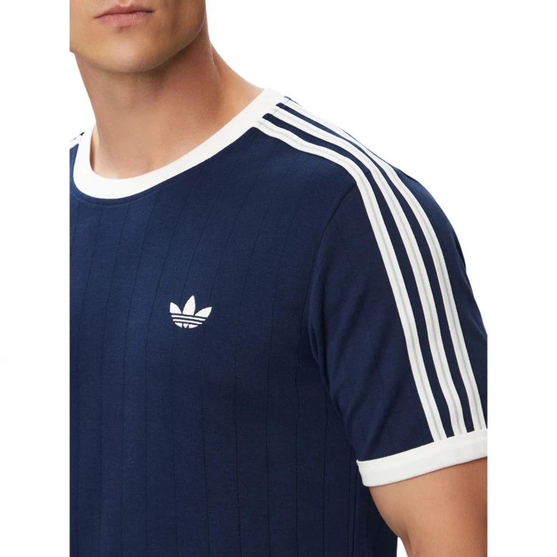 Drop Needle 3-Stripes 1
