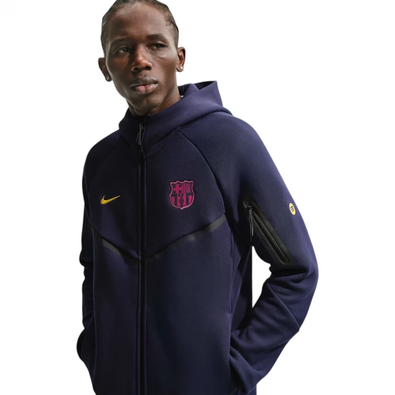 FC Barcelona Tech Fleece Windrunner 4
