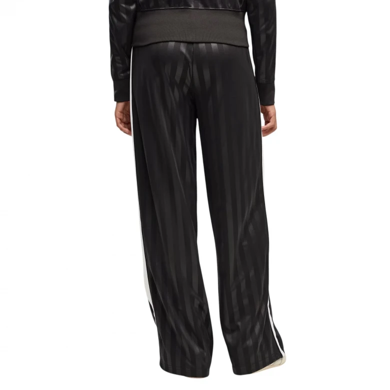 T7 Relaxed Track Pants 2