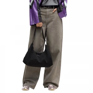 Essentials Medium Prism Bag 0