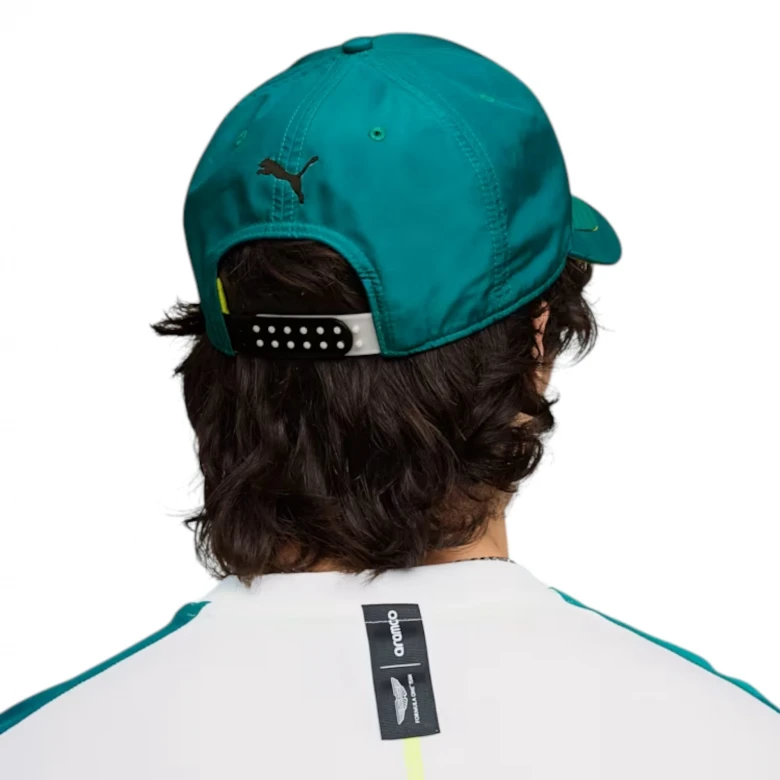 x Aston Martin Aramco F1 Team 1