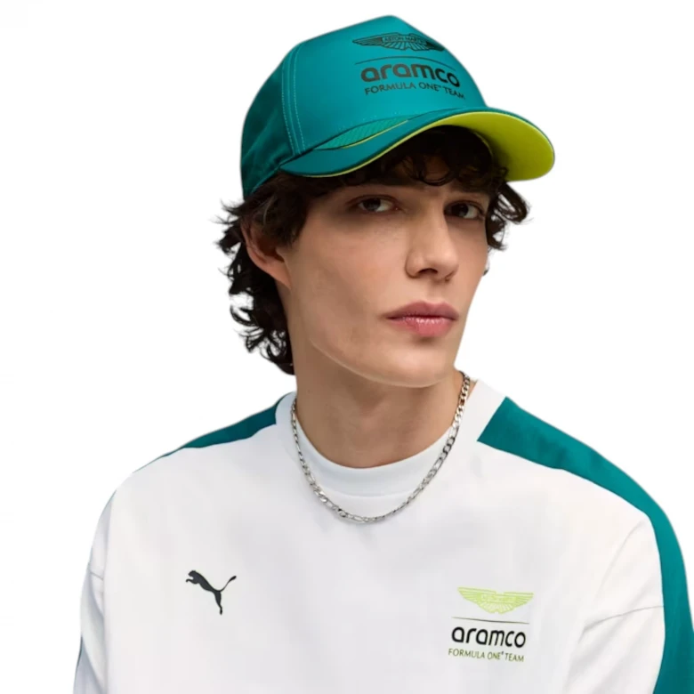 x Aston Martin Aramco F1 Team 0