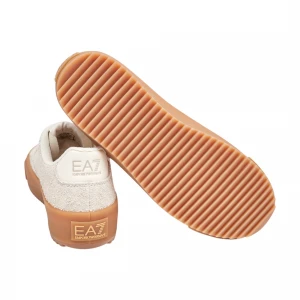 New Pride Suede Hairy 3