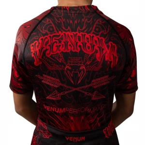 Wolf Atak Kids Short Sleeve Rashguard 2