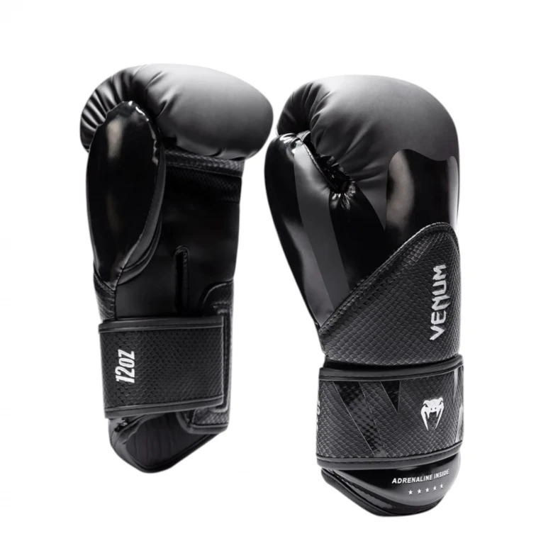 Challenger 4.0 Scales Boxing Gloves 2