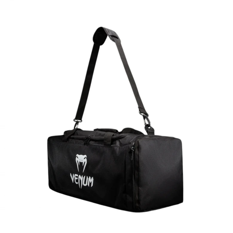 Essential Sports Bag (37L) 3