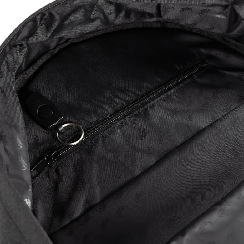 Essential Backpack (20-25L) 3