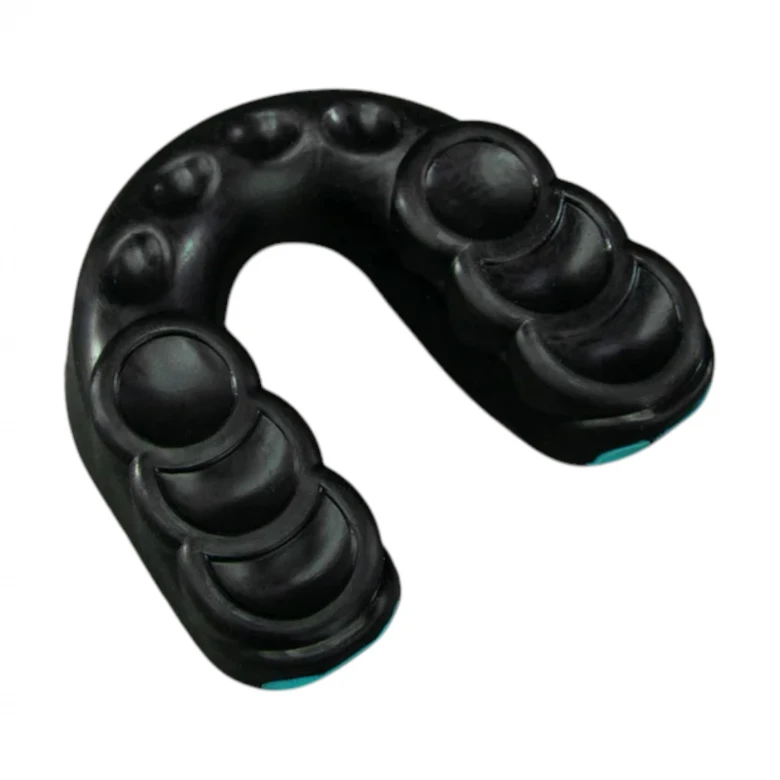 Venum Challenger Mouthguard 4