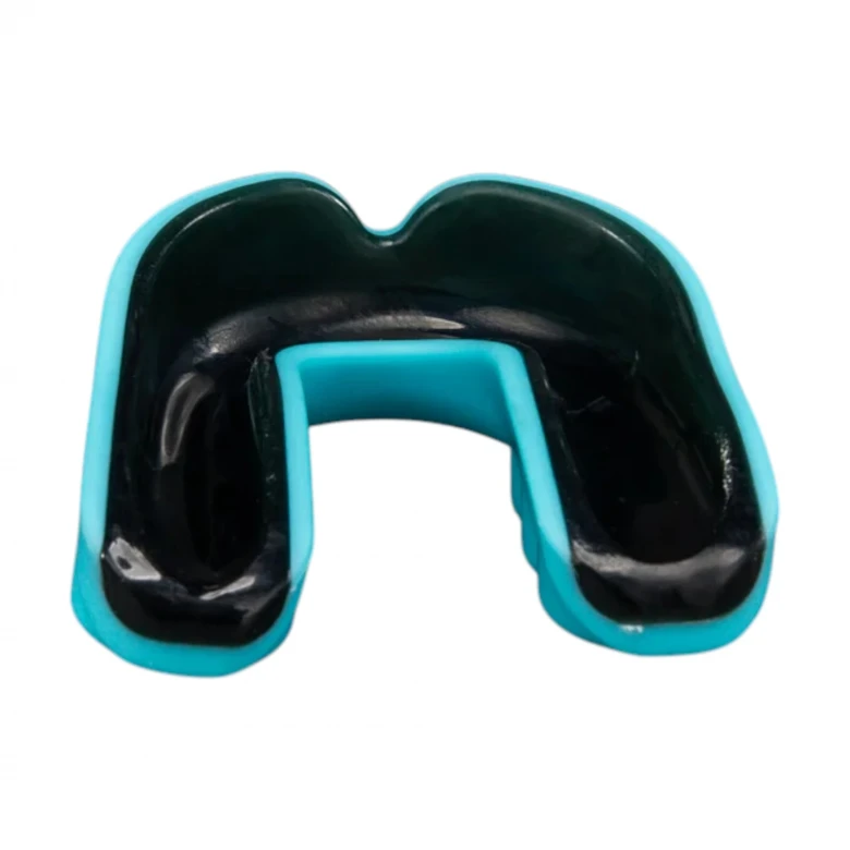Venum Challenger Mouthguard 1