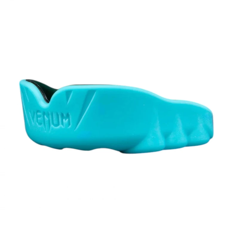 Venum Challenger Mouthguard 4