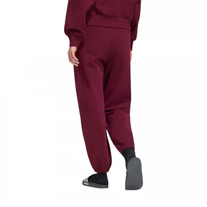 Kit Small Logo Regular Cuffed Joggers 1