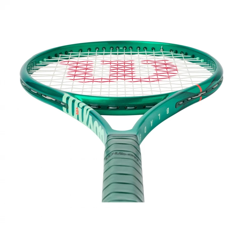 Blade 104 V10 3