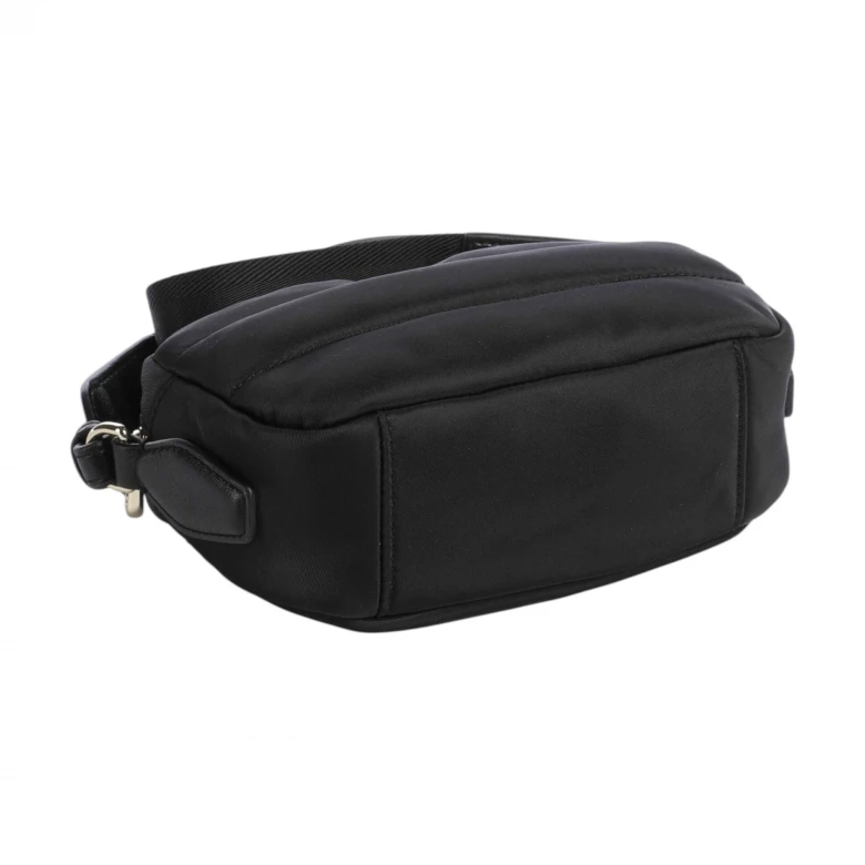 Crossbody 2